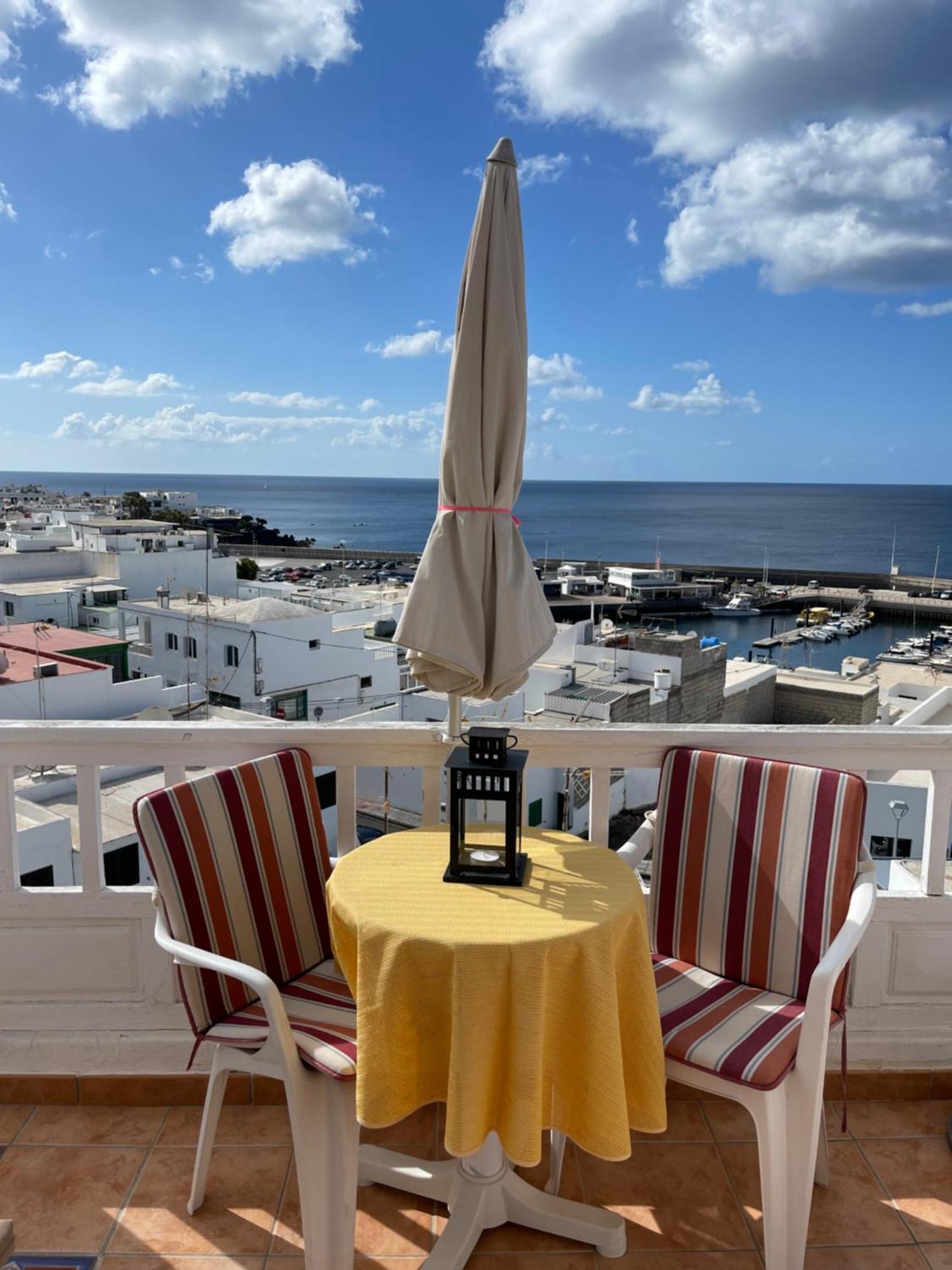 Appartamento Azul 41 - Puerto Del Carmen Harbor With Oceanview, Pet Friendly, Pool Tías Esterno foto