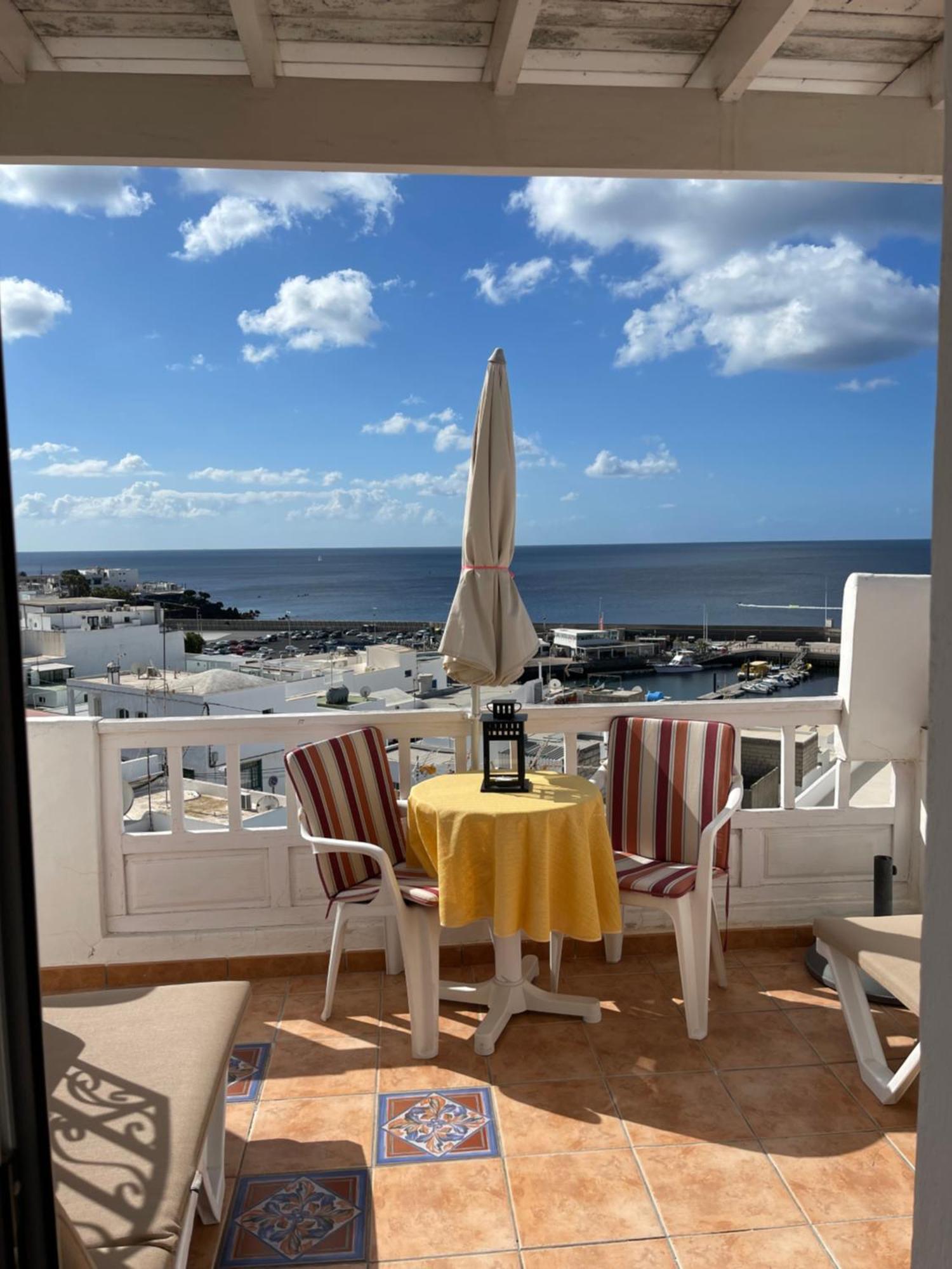 Appartamento Azul 41 - Puerto Del Carmen Harbor With Oceanview, Pet Friendly, Pool Tías Esterno foto